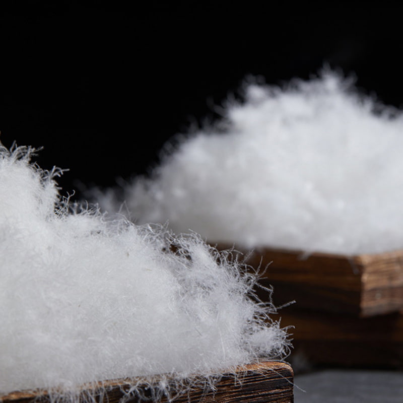 80% puf de gâscă albă 80% puf de gâscă albă